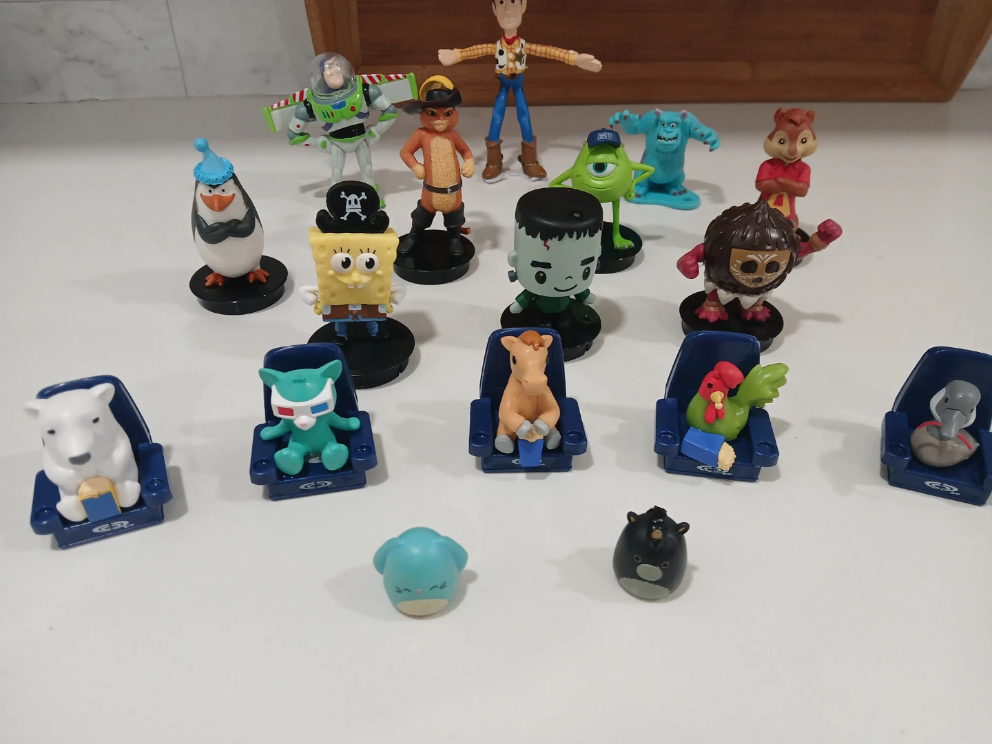Cinaplex Cup Toppers & Featuring Characters, Fun Collection