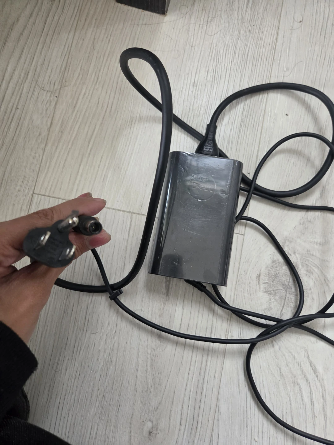 Dell 65W AC Adapter Power Supply