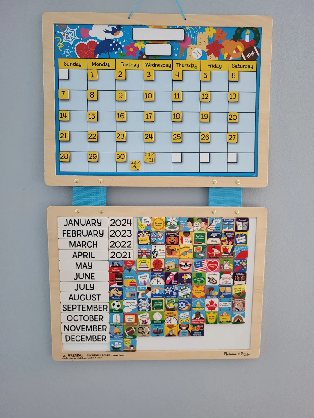 Melissa&Doug Wooden Monthly Magnetic Calendar (127 pcs)