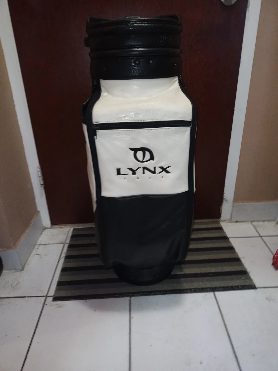 Q Lynx Leather Golf Bag - photo 2