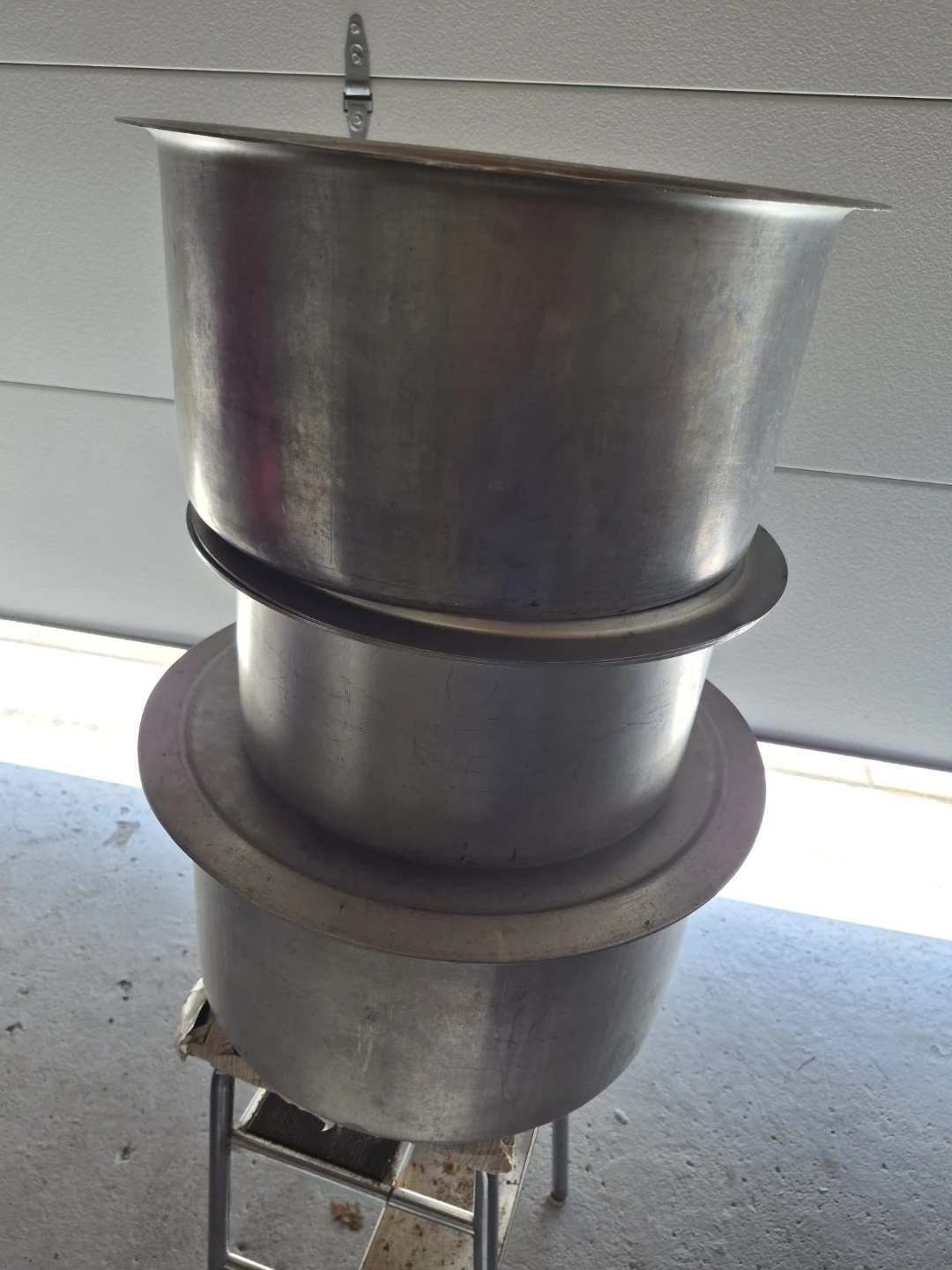 Set of 3 Large Aluminum Stock Pots - photo 4