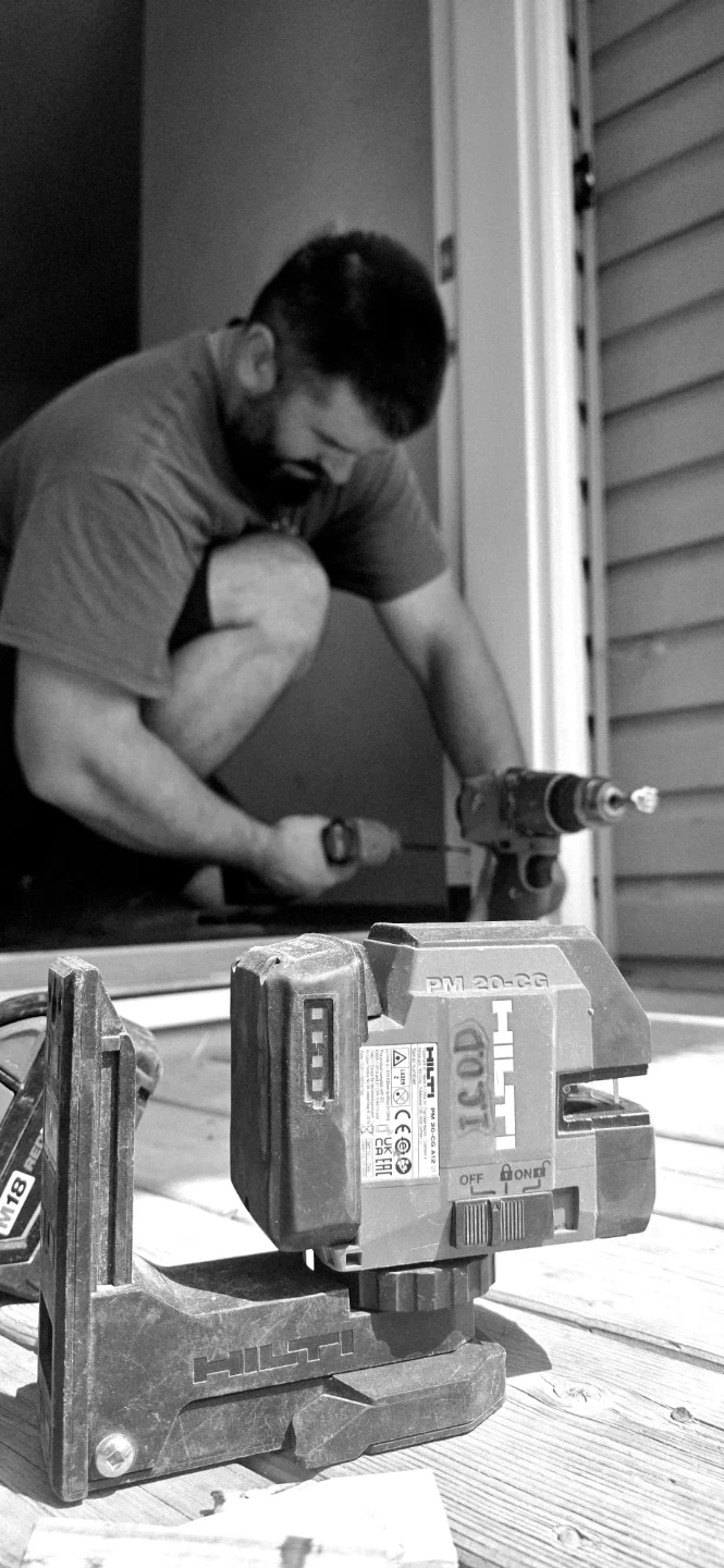 Replacement Windows & Door and mirror - photo 3