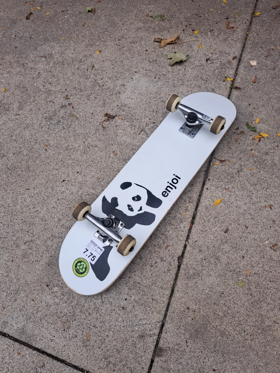 Basic Skateboard - photo 2