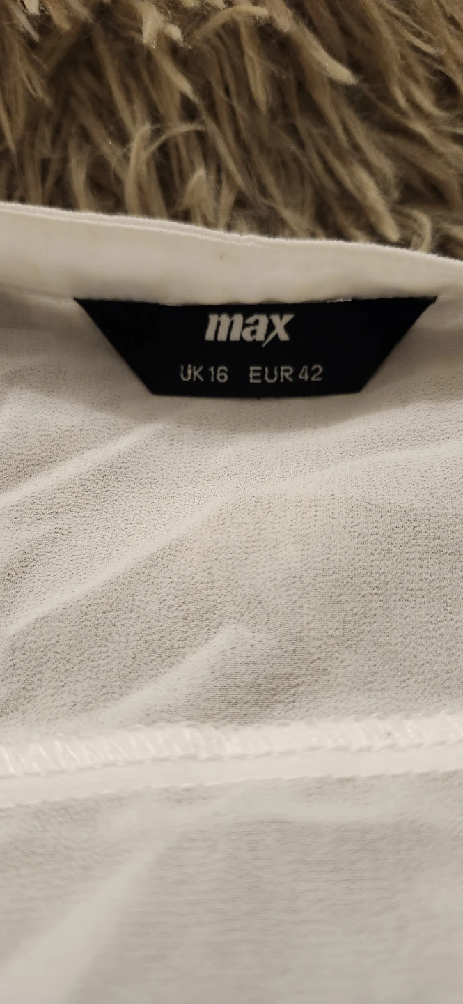 Max white sleeveless button up shirt size UK 16 - photo 2