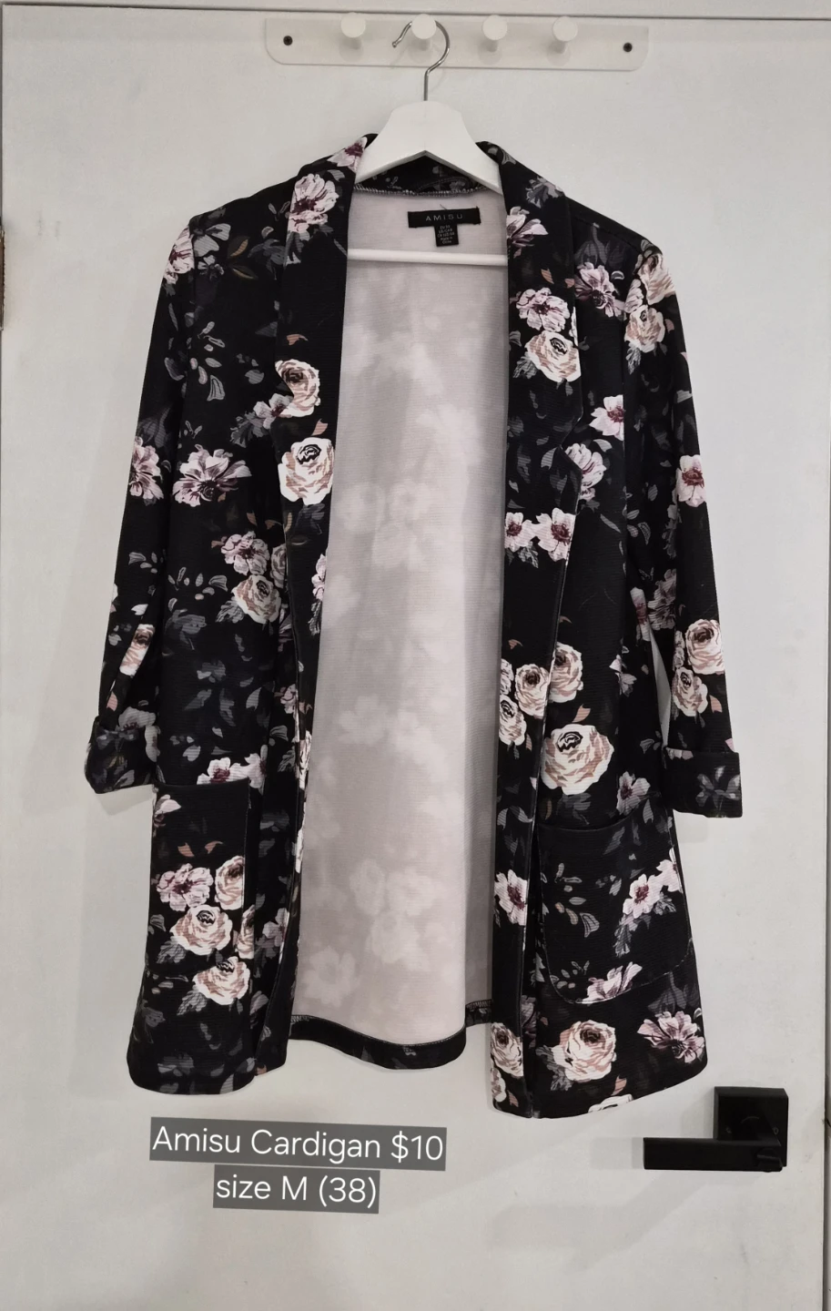 Amisu cardigan size M (38)