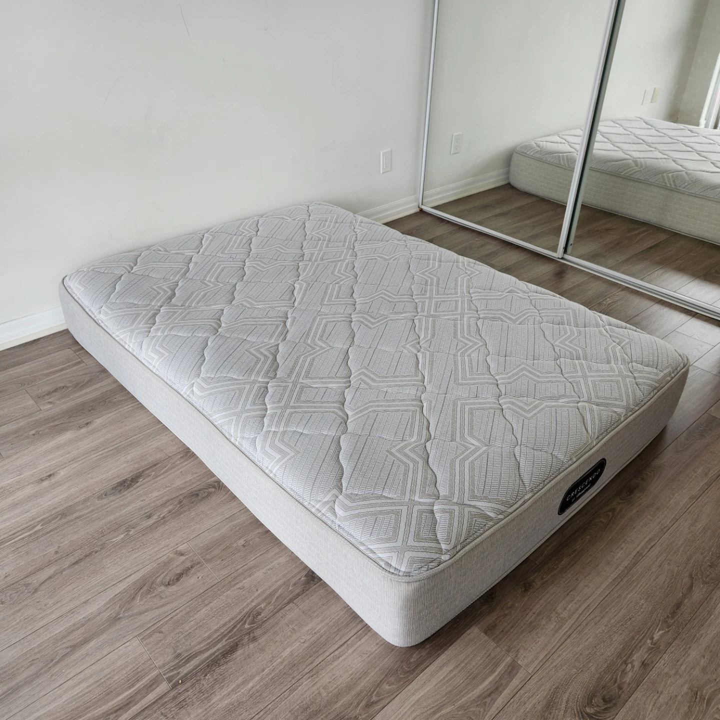Beautyrest Crescendo Double Mattress - photo 3