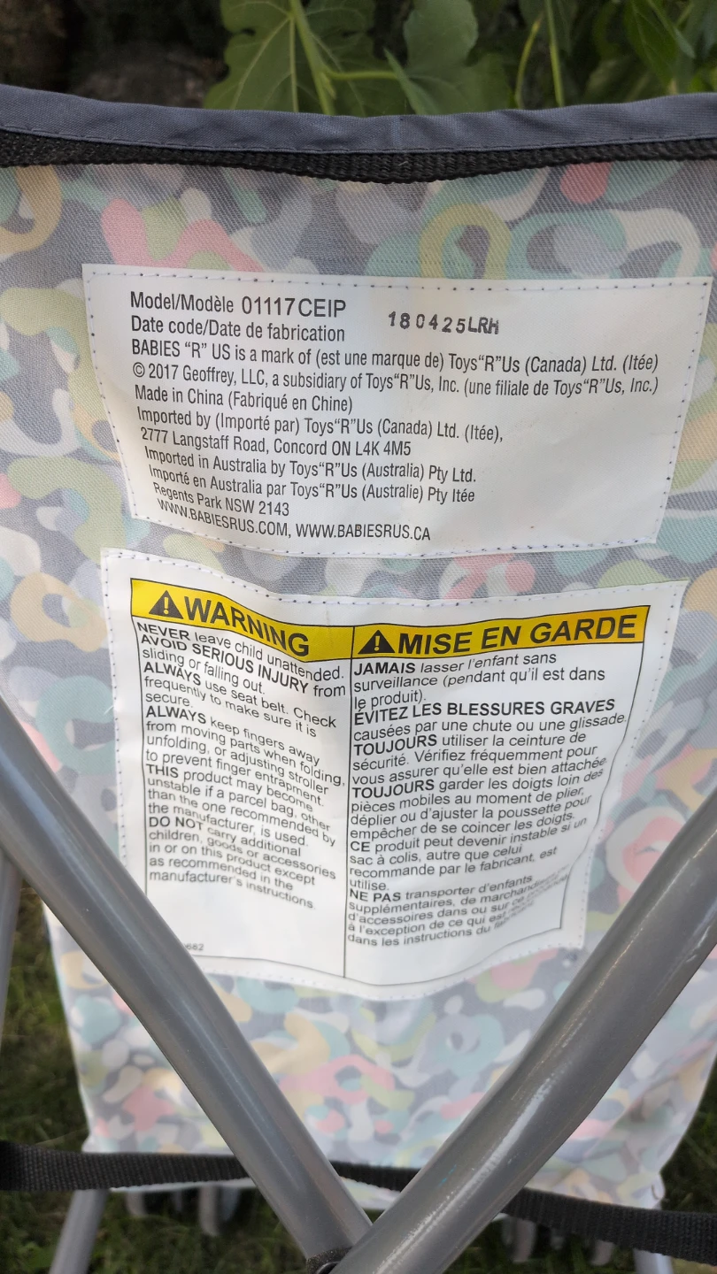 Toys "R" Us Umbrella Stroller - photo 3