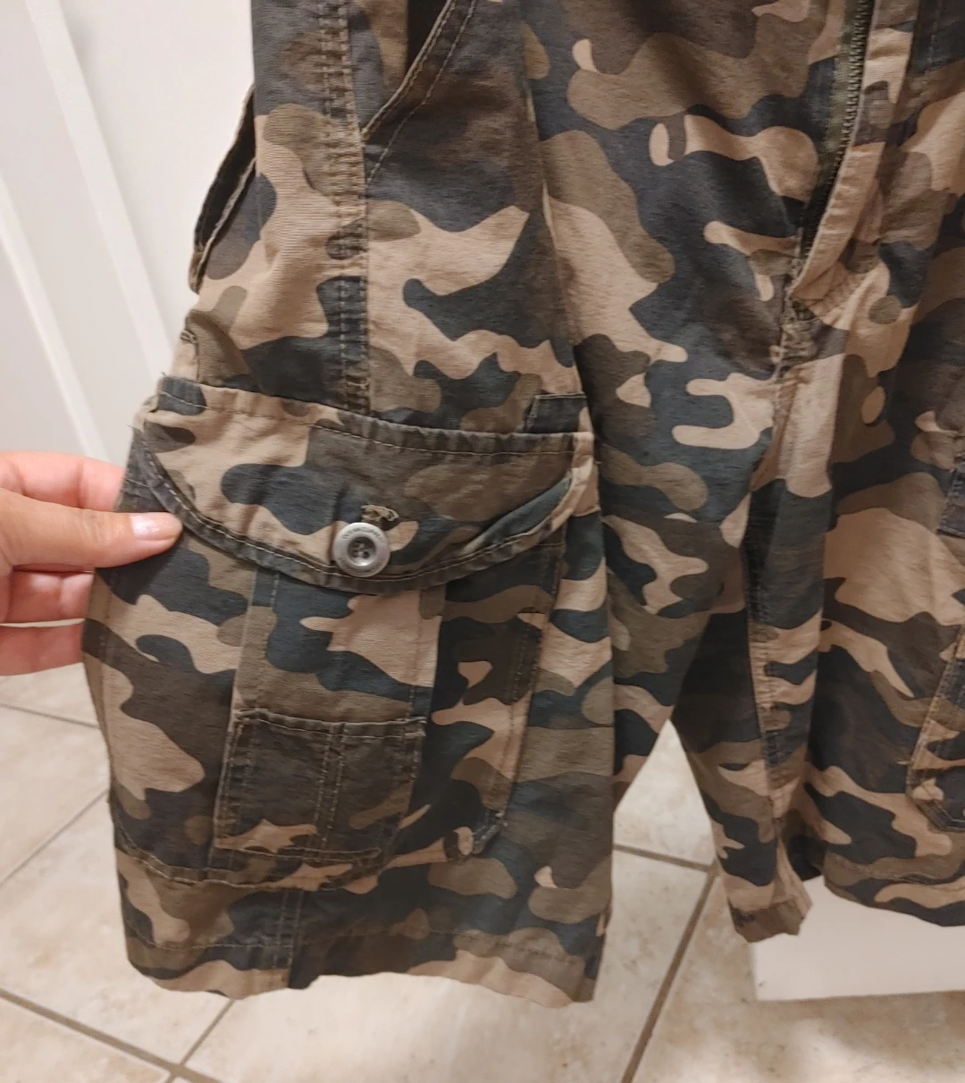 Men's Camo Cargo Shorts Size 30 - photo 3