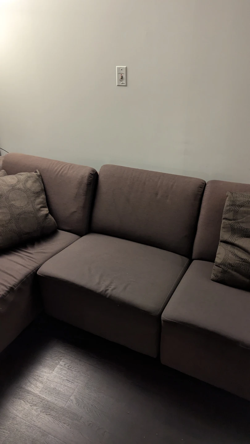 EQ3 Sectional Sofa and chaise - photo 5