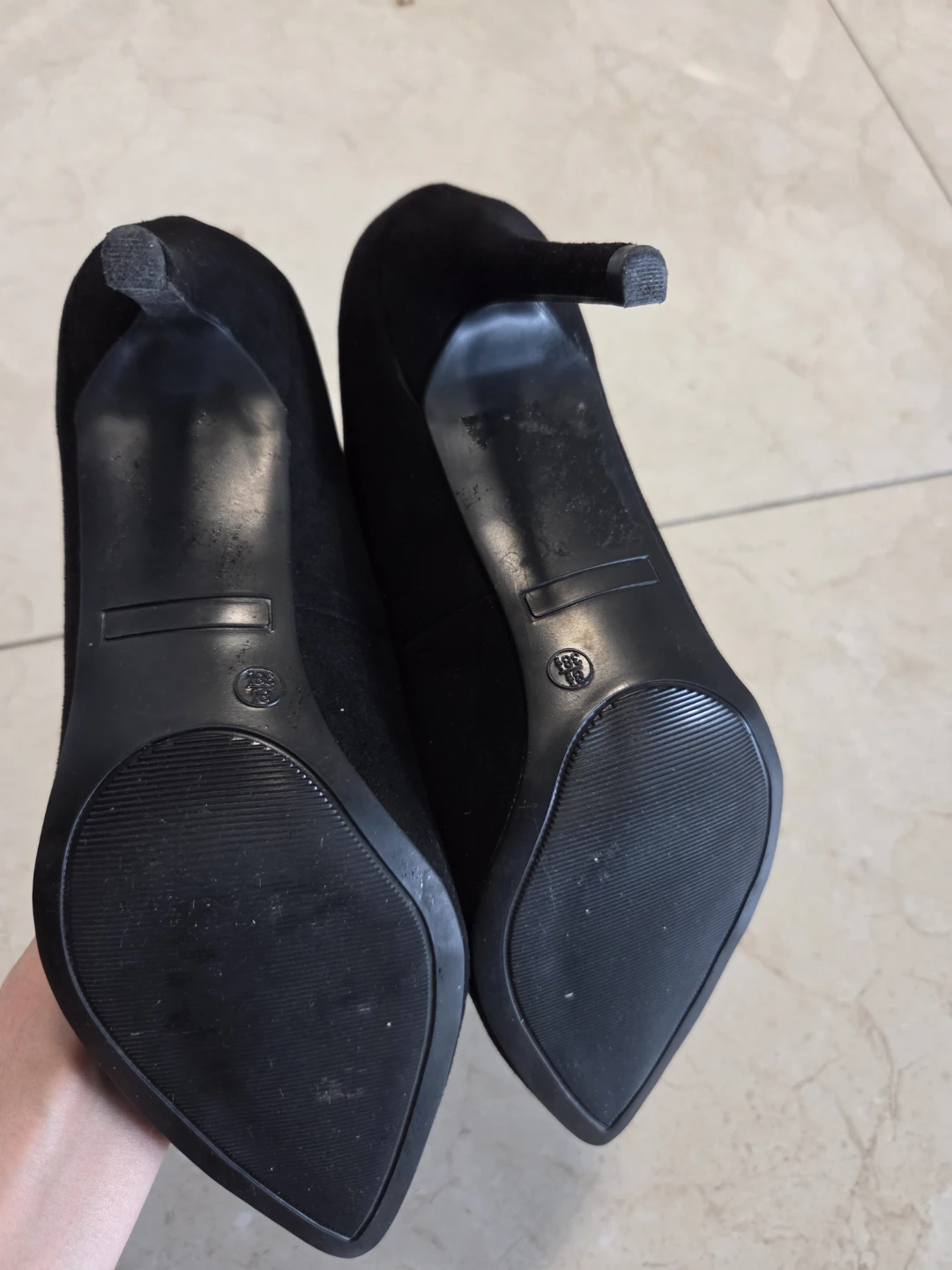 Le Chateau Black high heels - photo 2