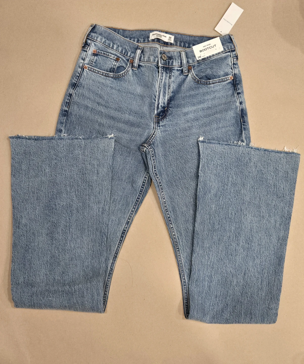 Abercrombie & Fitch Mid Rise Bootcut Jeans - Size 28 Long - photo 2