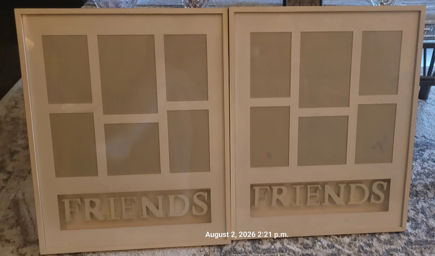 Collage Photo Frame - Friends  ( 15$each )