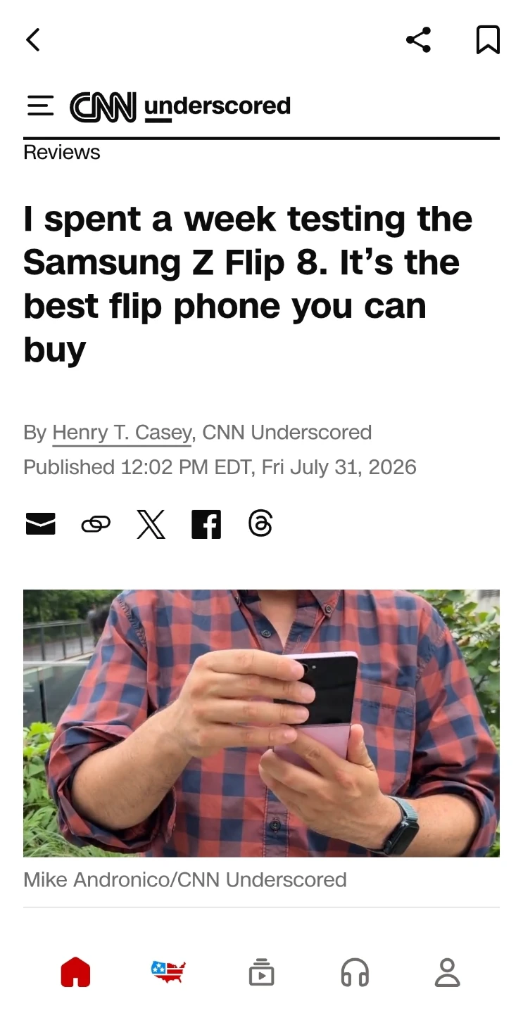 Just Released Samsung Galaxy Z Flip8 Phone and Clear Case - photo 5