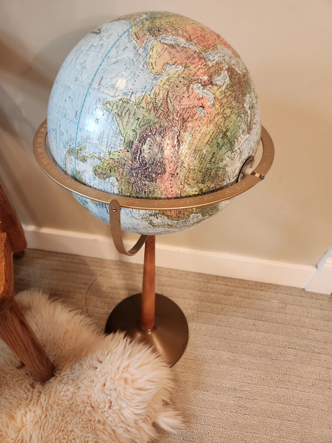 Vintage Globe on Wooden Stand - photo 2