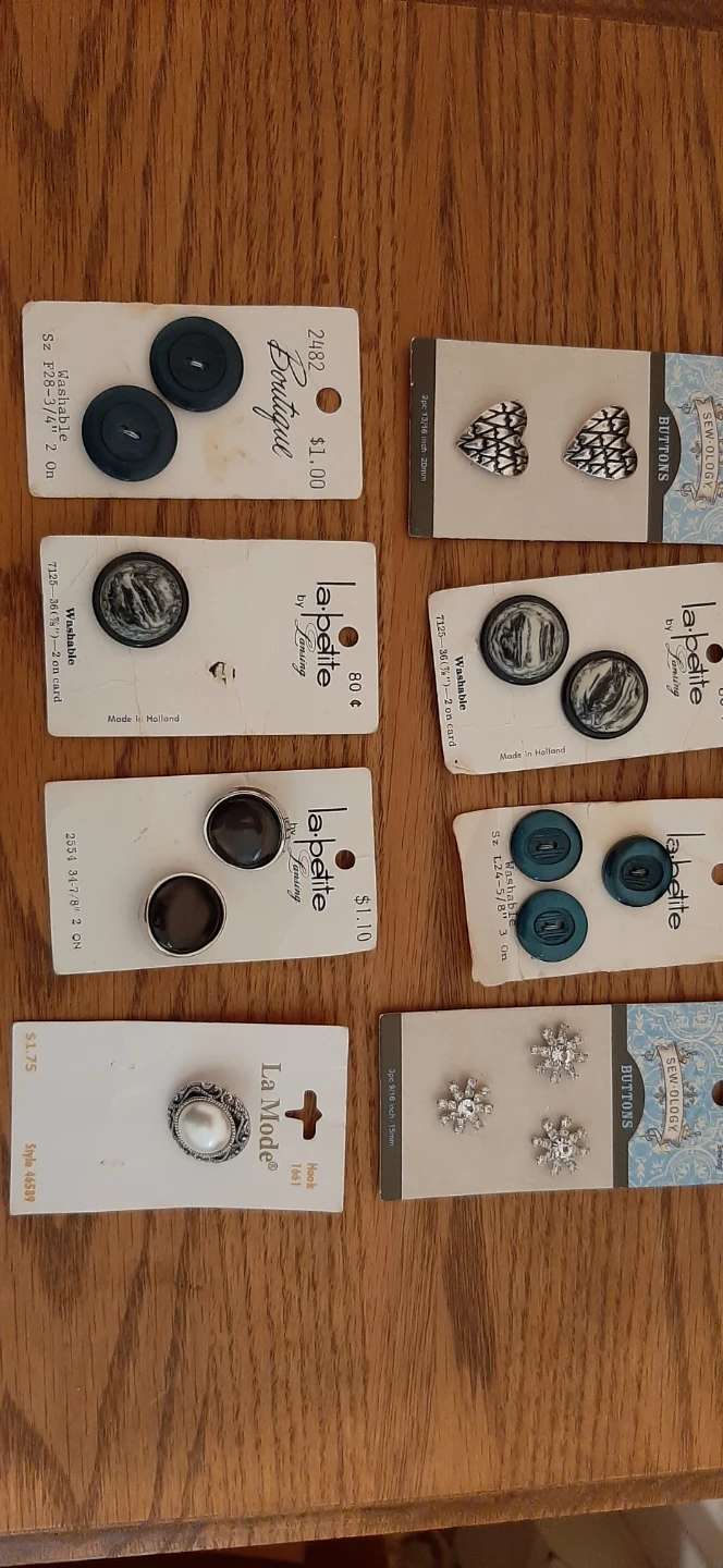 Various Vintage buttons-New - photo 3