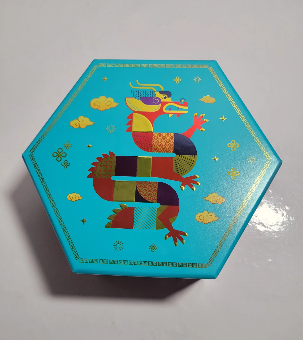 Brand new Hexagonal Gift EMPTY Box with Dragon Design