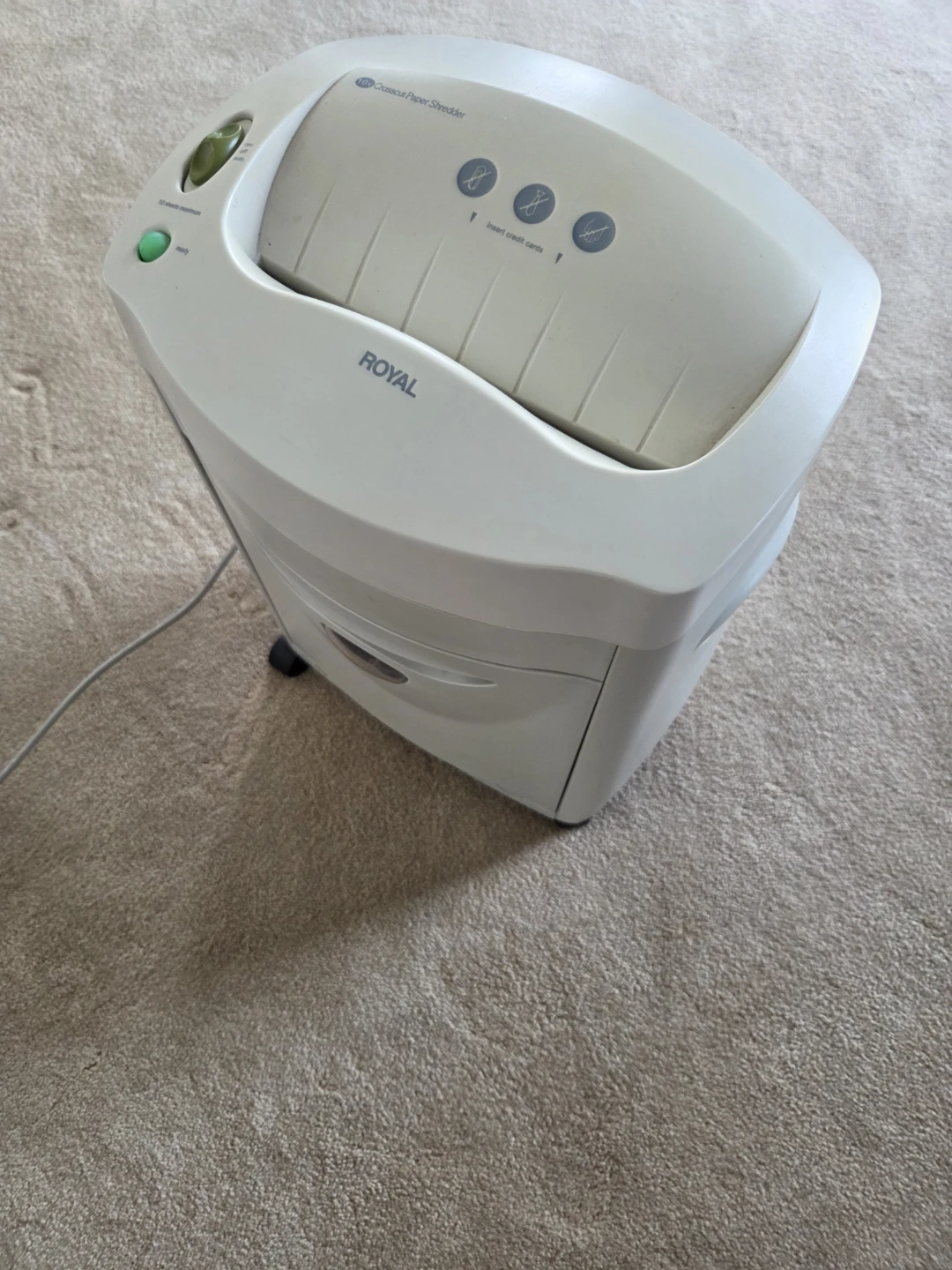 Royal Crosscut Paper Shredder