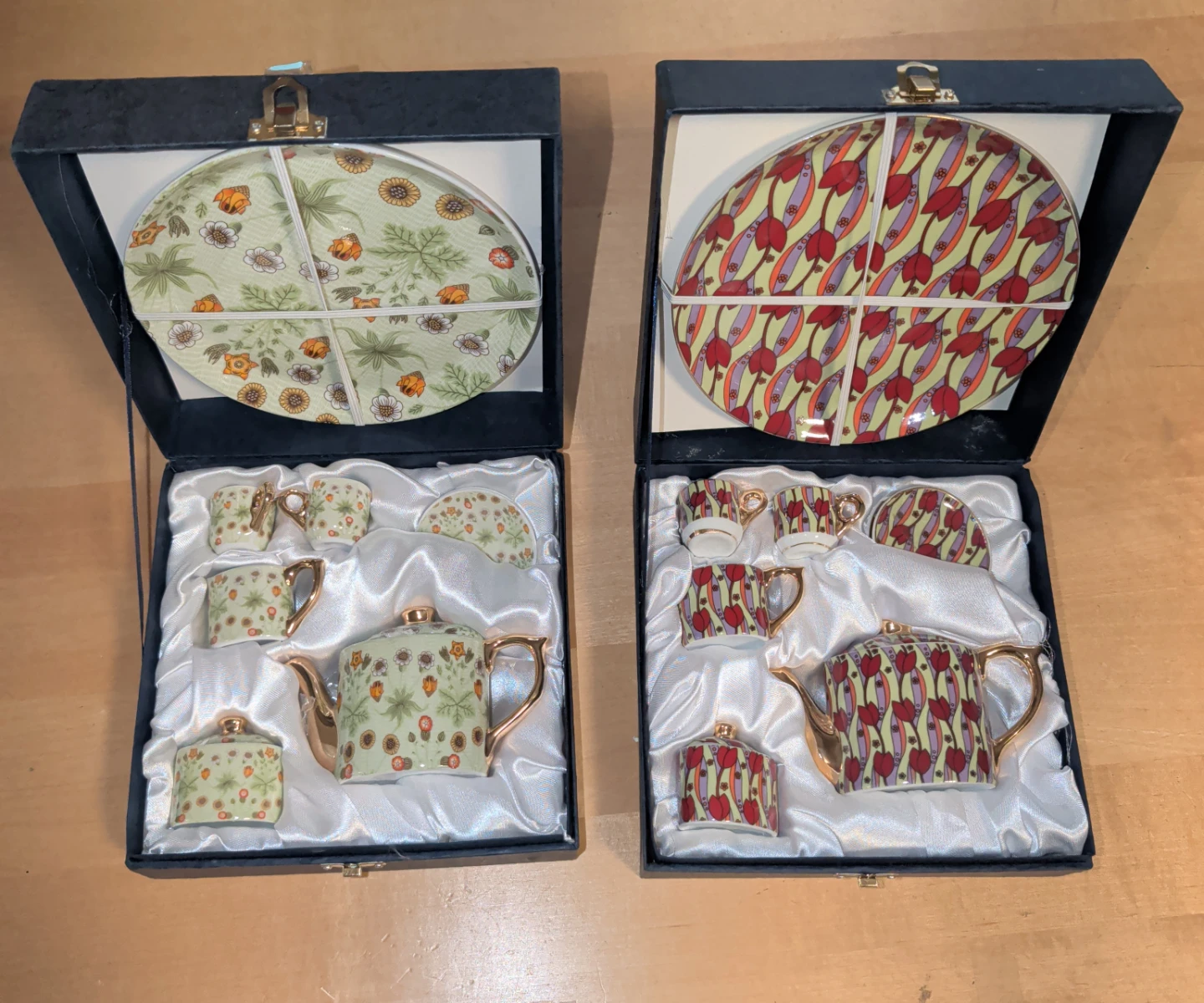 Set of 2 Decorative Tea Sets with Teapots and Cups
