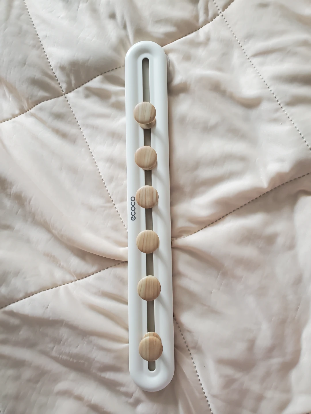 ECOCO Wall Mounted Hook Rack