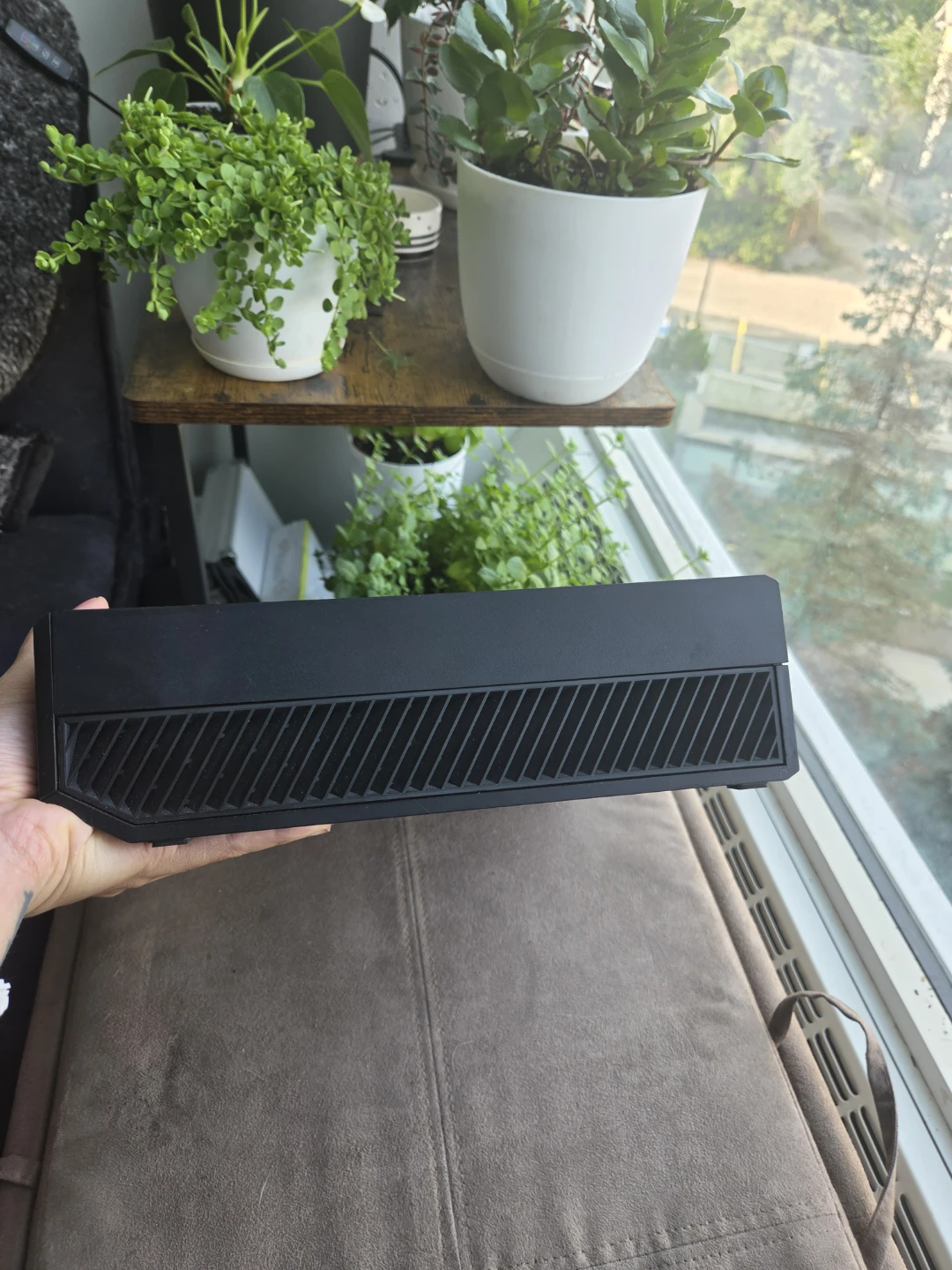 Xbox One Console with Controller - photo 5