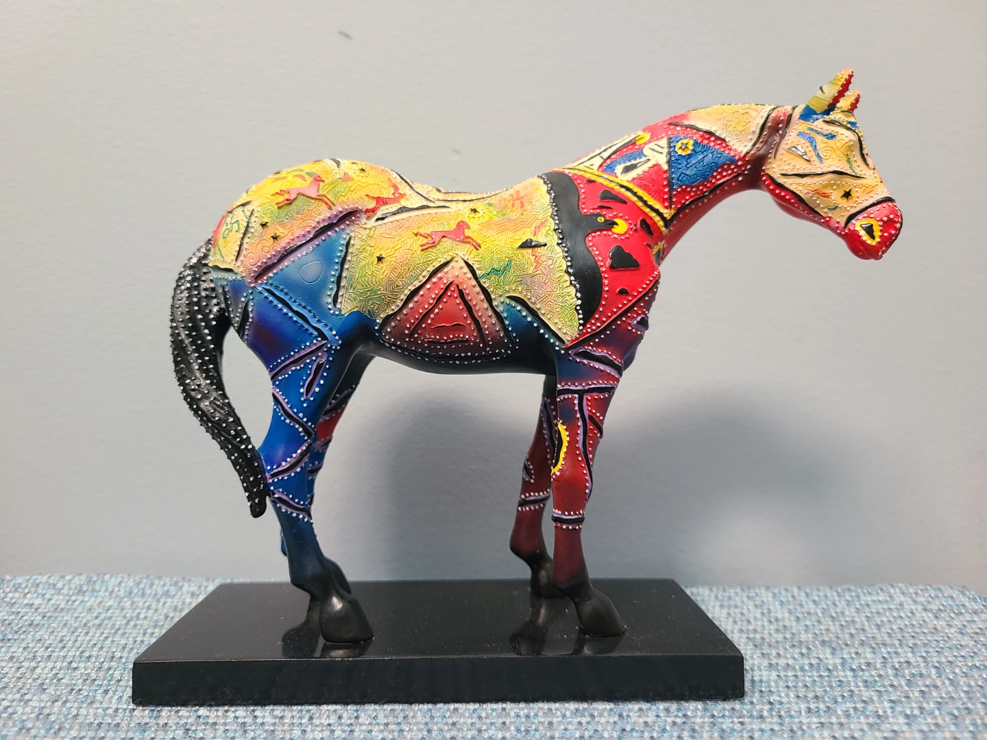 The Trail of Painted Ponies Thunderbird Suite - photo 2