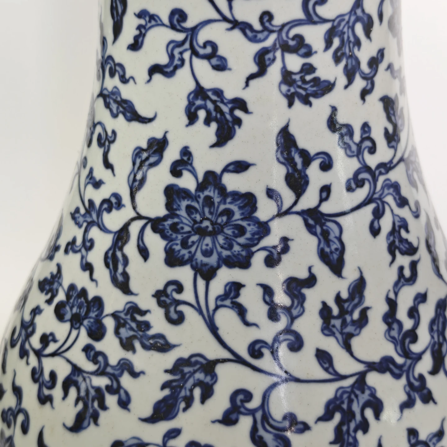 Antique Chinese Blue and White Porcelain Vase with Mark - photo 3