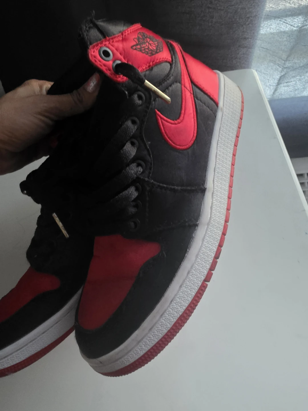 Air Jordan 1 High OG Red/Black Sneakers