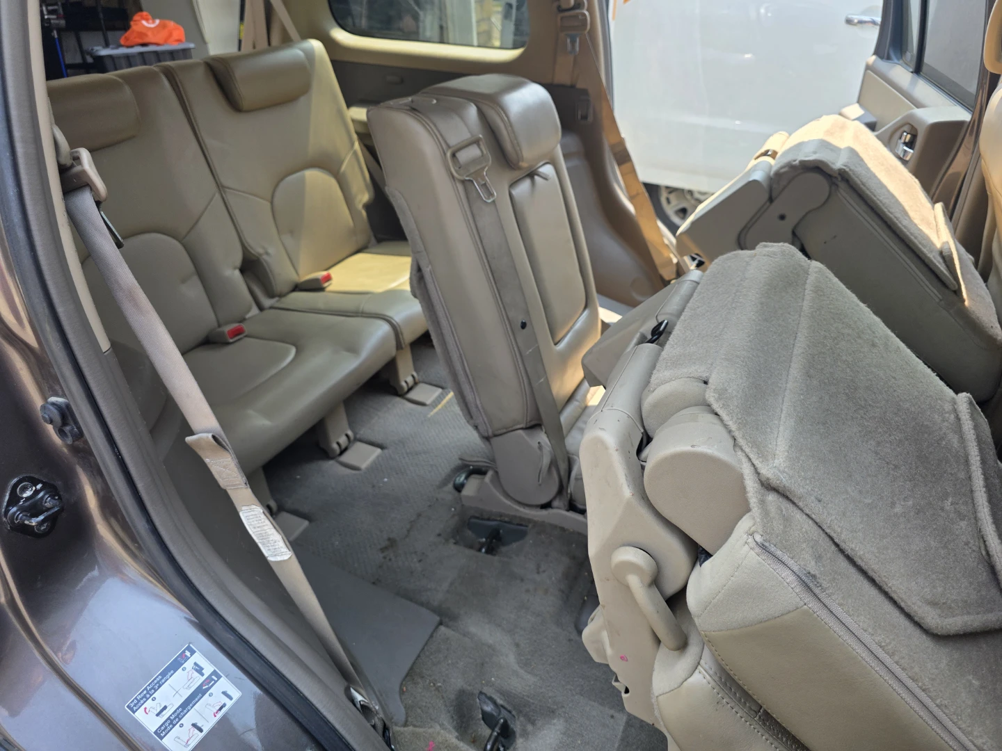 2008 Nissan Pathfinder SUV - photo 5