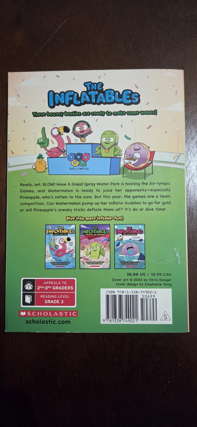The Inflatables in Splash of the Titans Book by Scholastic - photo 2