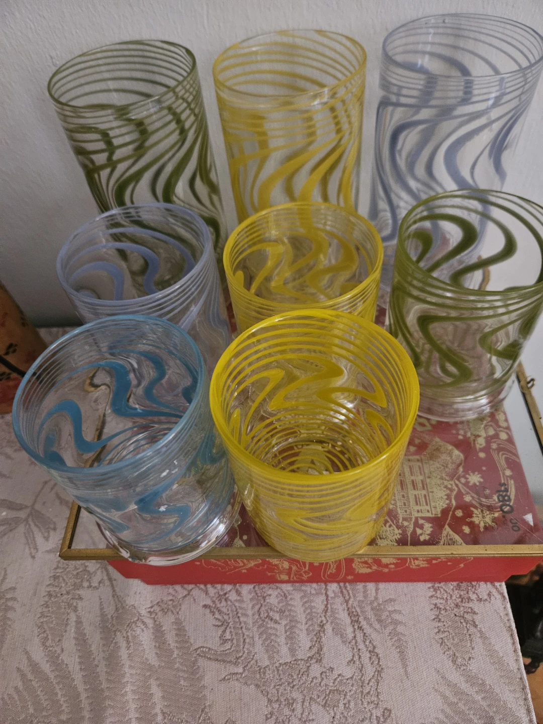 Set of 8 Swirl Pattern Glass Tumblers - photo 3