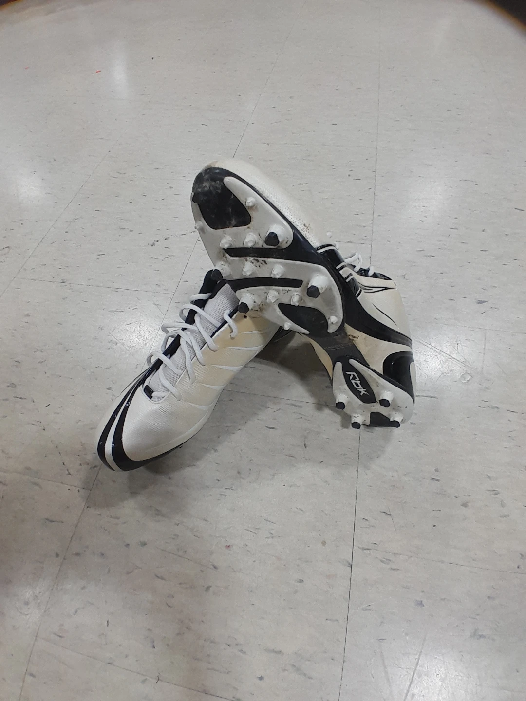 Reebok NFL Equipment Football Cleats Men's Size 15