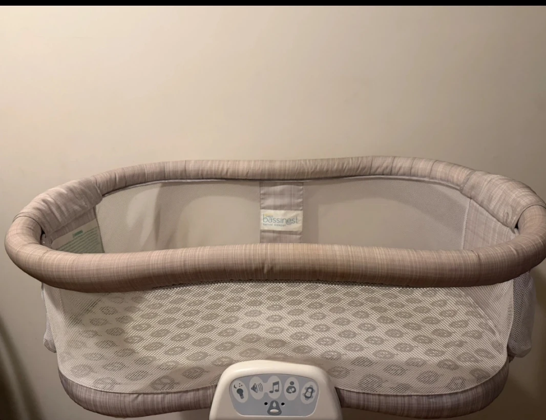 Halo Bassinest Swivel Sleeper - photo 2