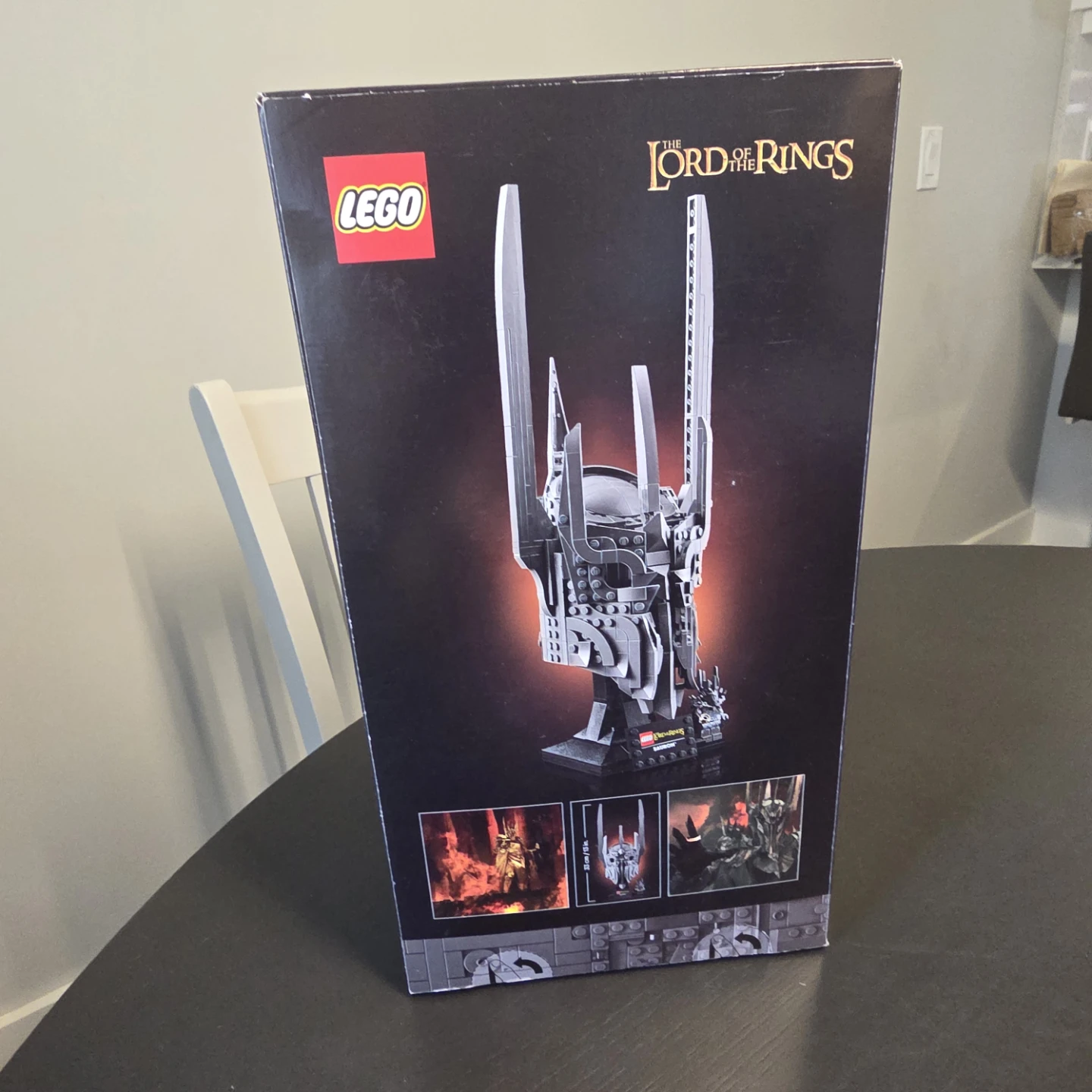LEGO Lord of the Rings Sauron Helmet Building Set - photo 4