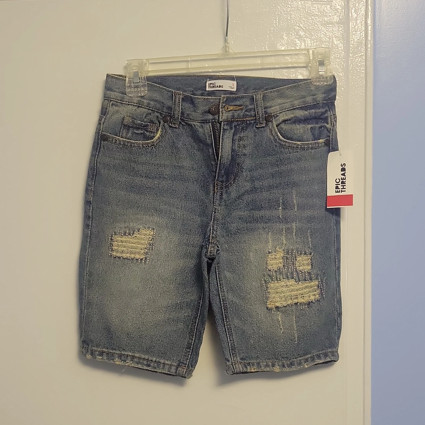 Epic Threads Distressed Denim Shorts Size S