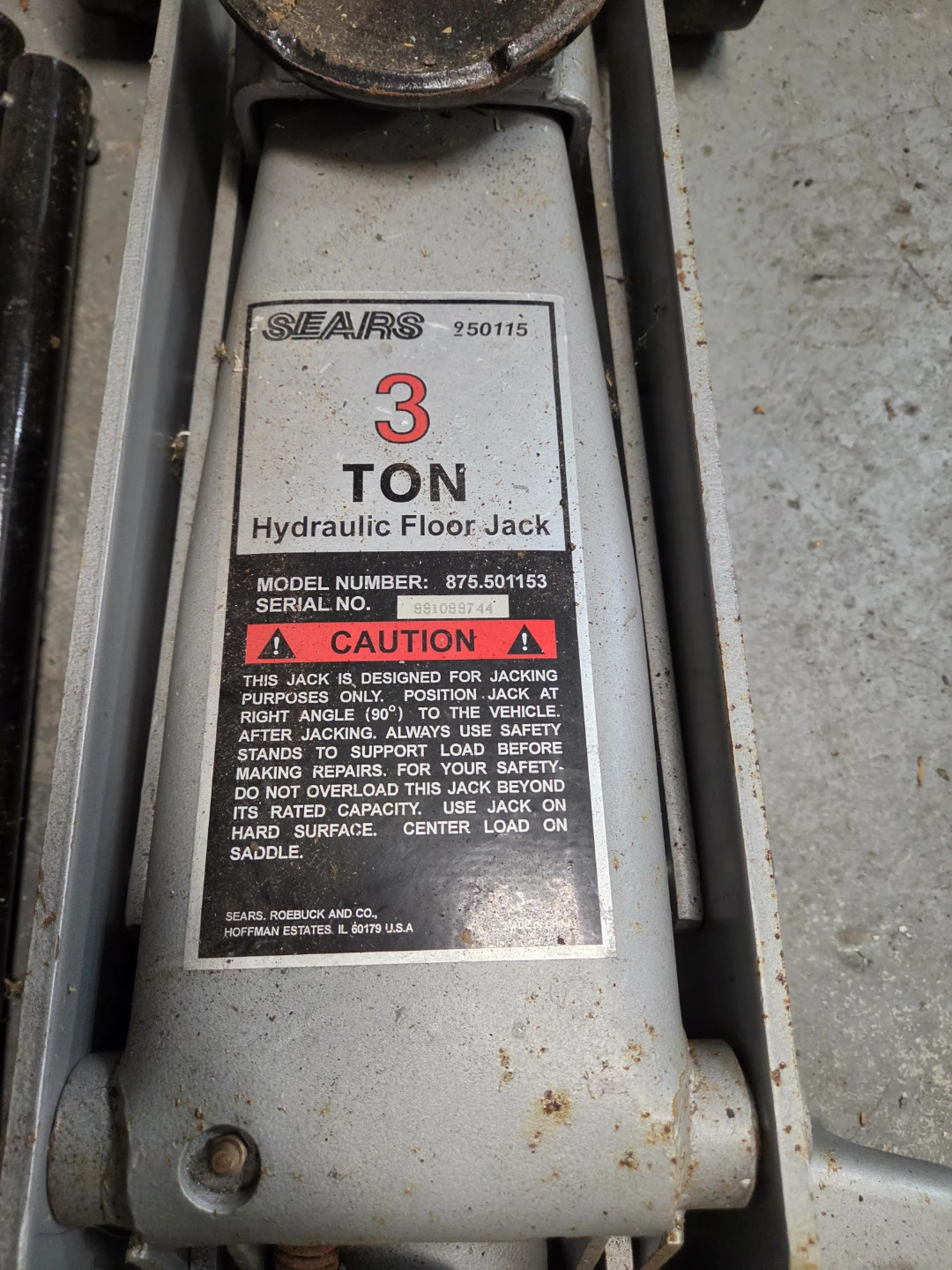 Sears 3 Ton hydraulic jack - photo 2