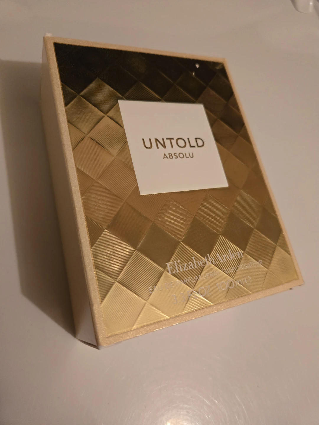 Untold Absolu
