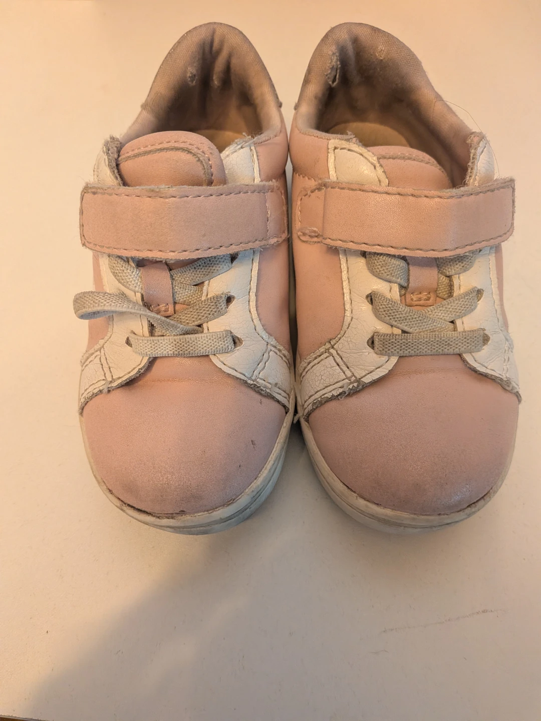 DKNY pink toddler sneakers - photo 2