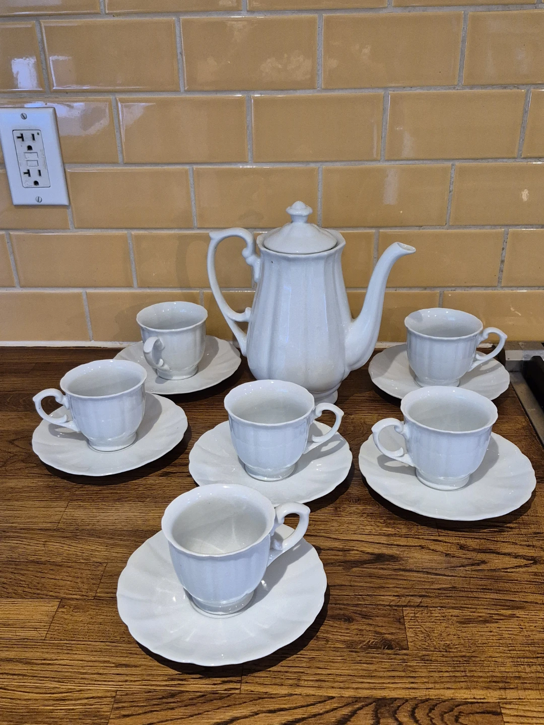 White Teapot and Cup Set