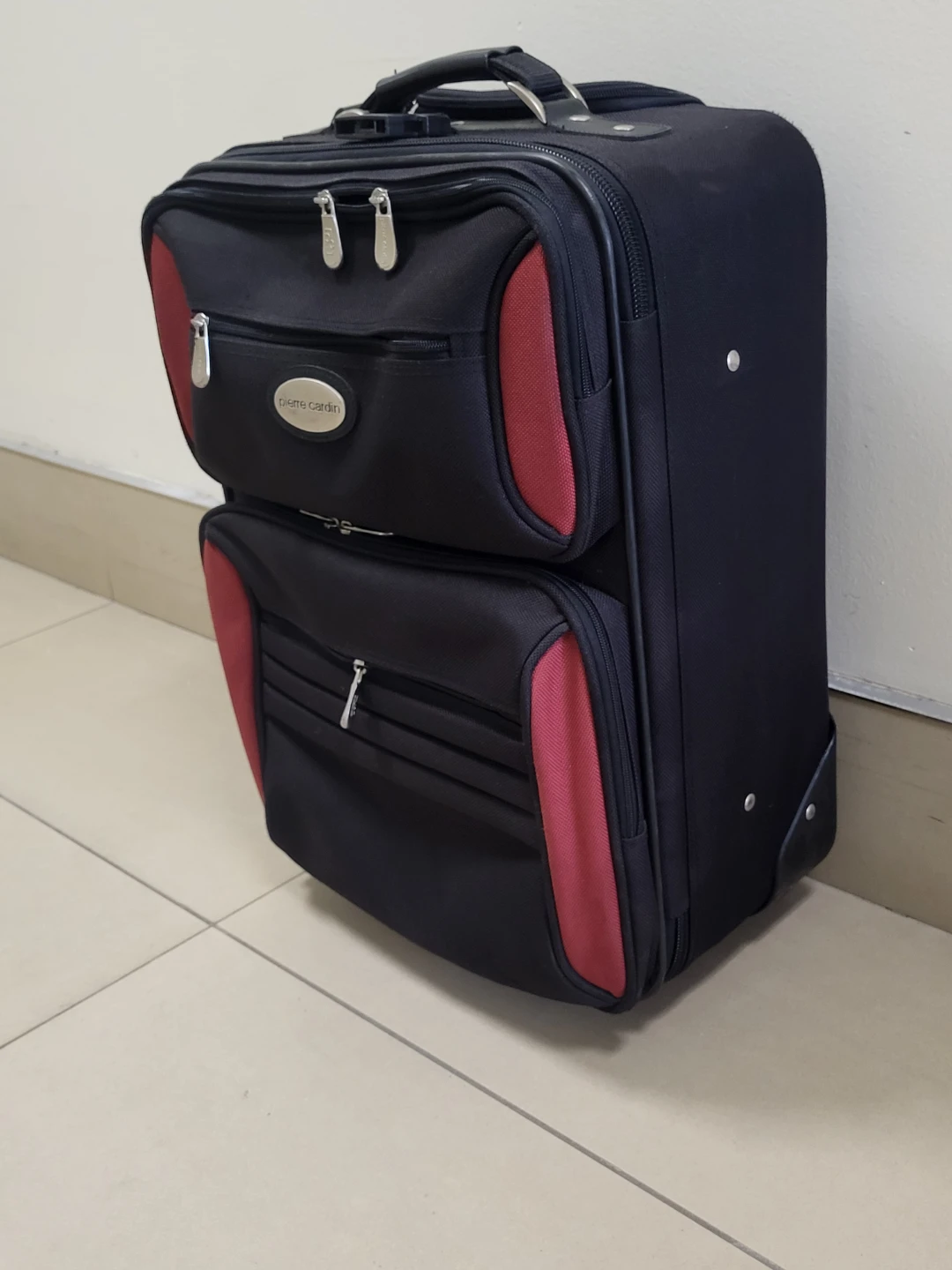 Pierre Cardin Rolling Carry-On Luggage – Black & Red - photo 5