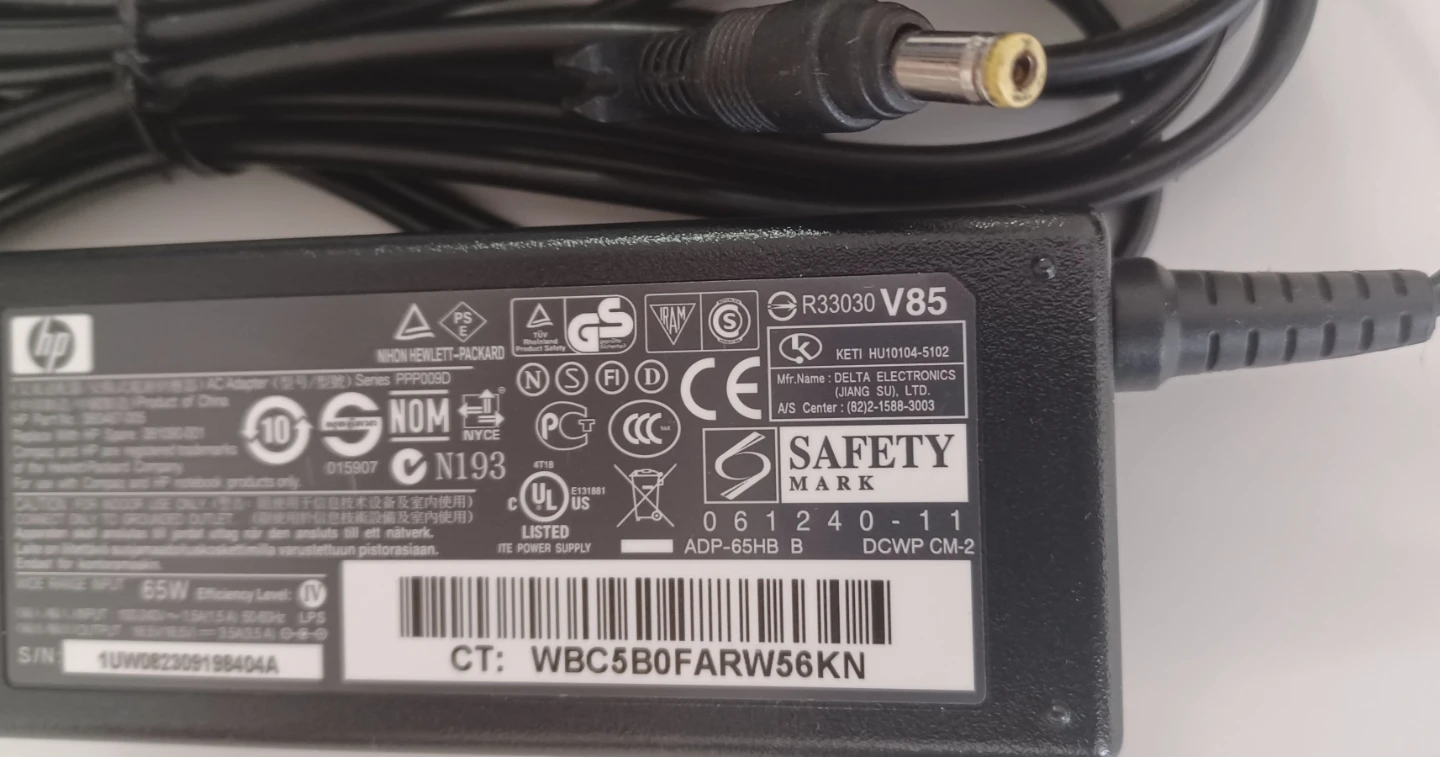 HP AC Adapter Laptop Charger 65W - photo 2