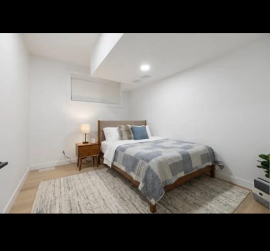 2 bedroom basement suite for rent - photo 4