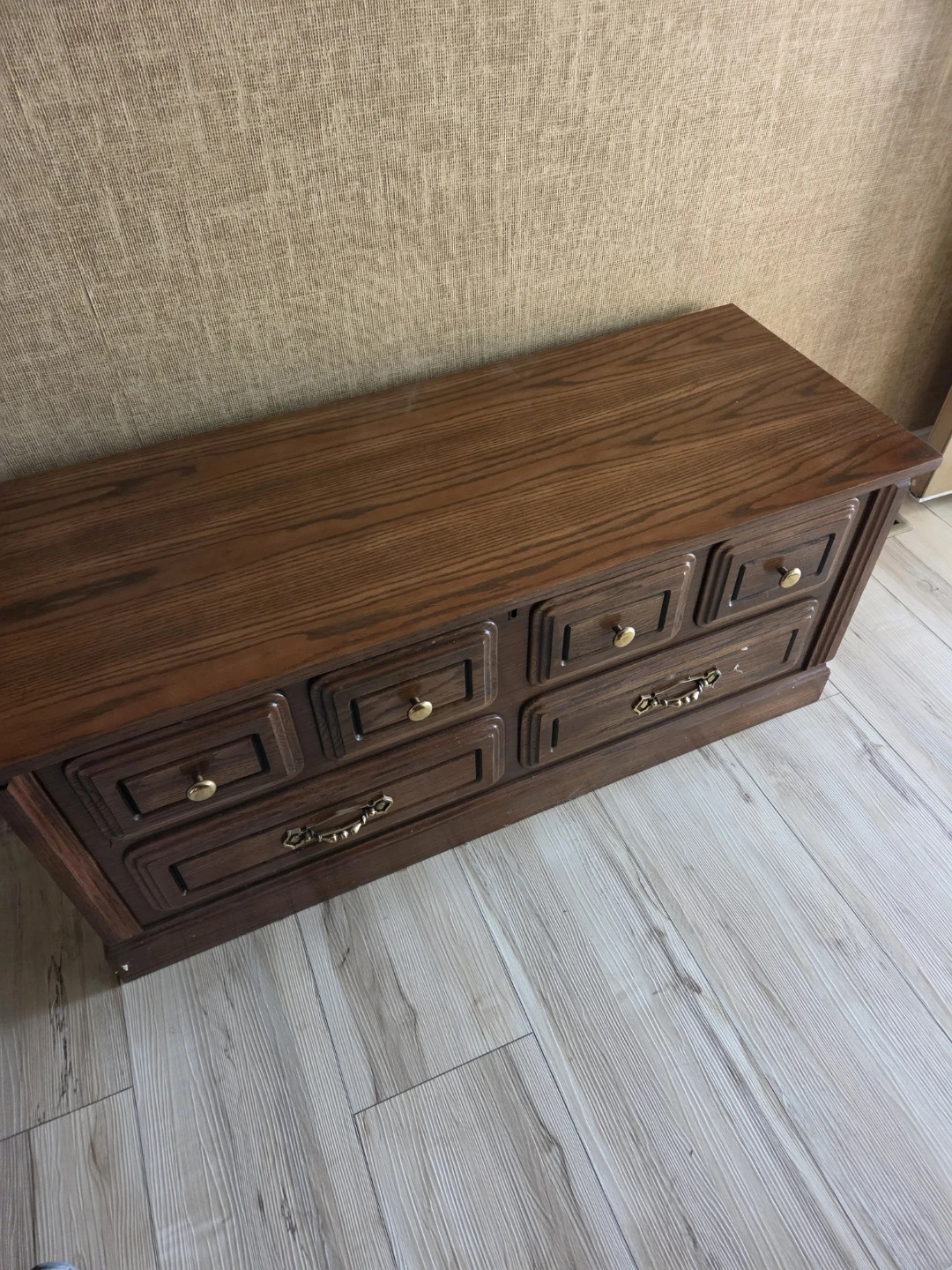 Huppé de Victoriaville Cedar Chest