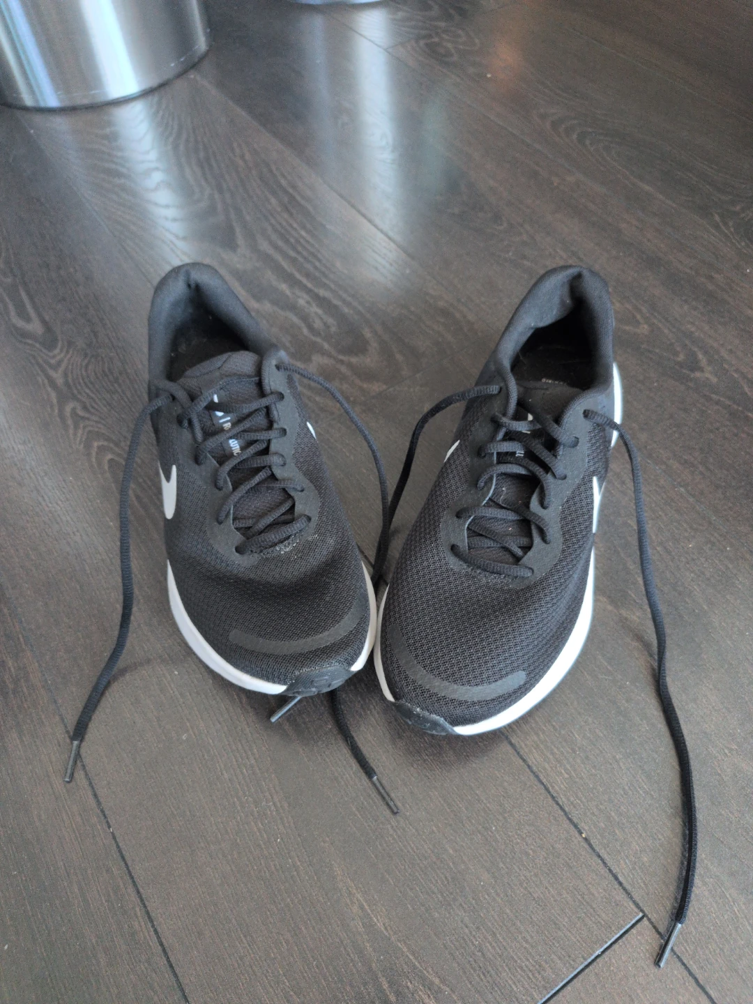 Nike revolution Running Shoes size 9.5