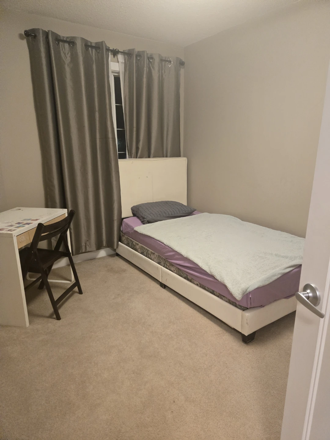 Room for rent