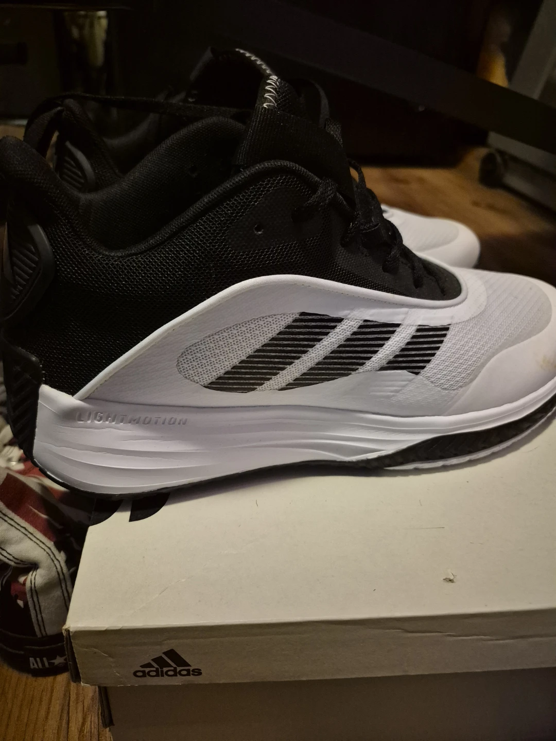 Adudas Hightops Size 13 New with box