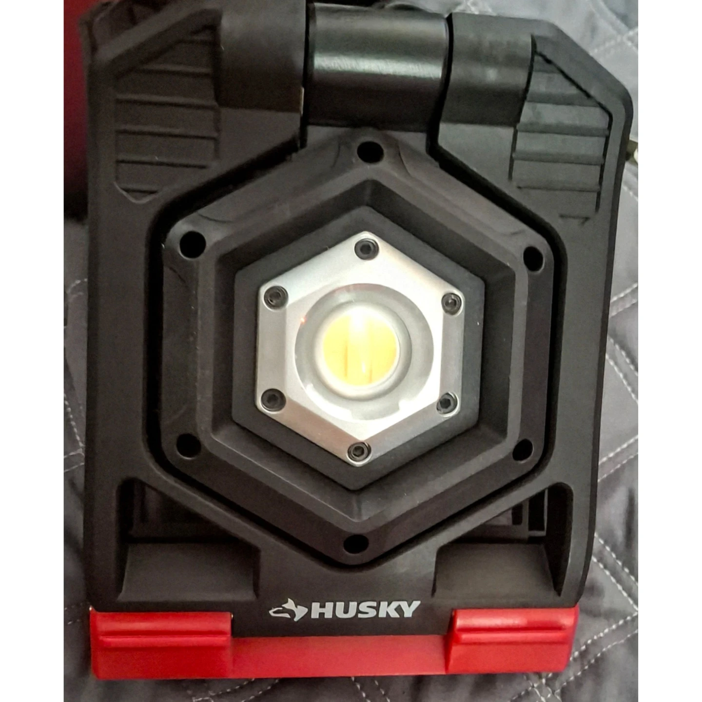Husky 1500-Lumen Rechargeable LED Clamp Work Light (New in Box) - photo 2