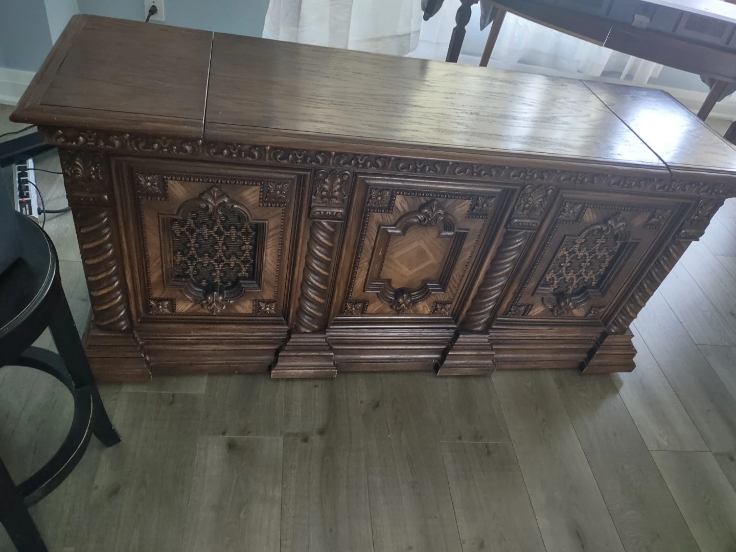 Vintage Wood Chest/Cabinet