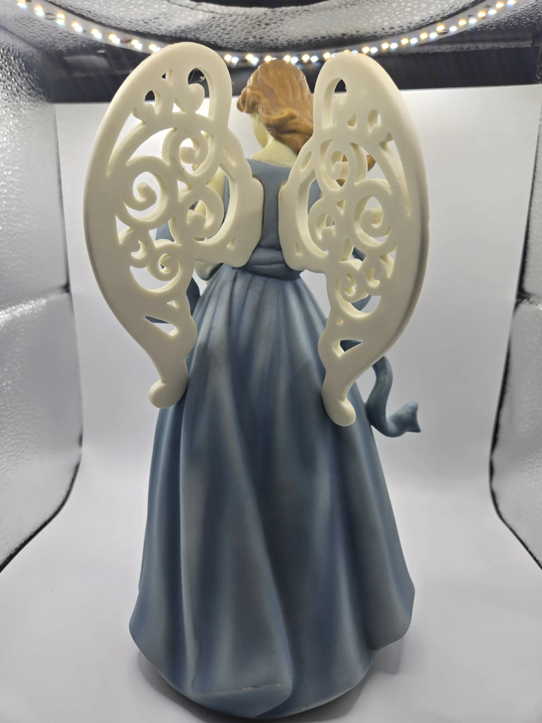 Angel Figurine Holding her Baby (Musicbox) - Collectible - photo 5