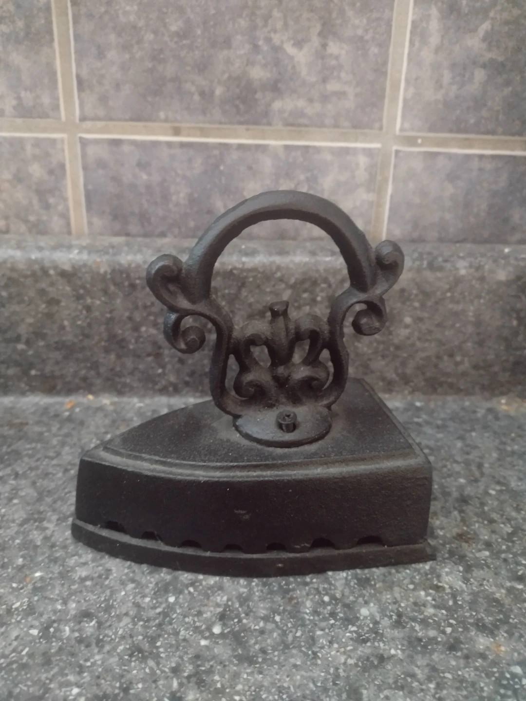 Vintage Cast Iron Clothes Iron