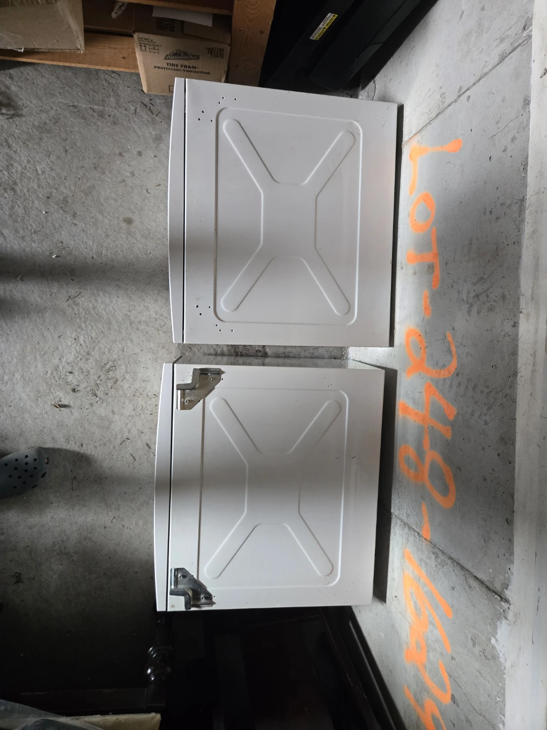 Pair of White Laundry Pedestal Storage Drawers - photo 3